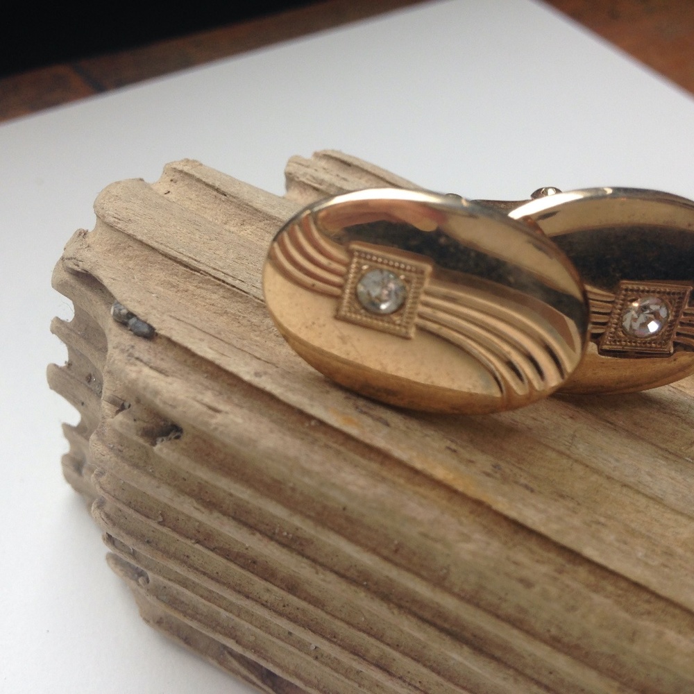 retro cuff links gold tone with sparkly stone